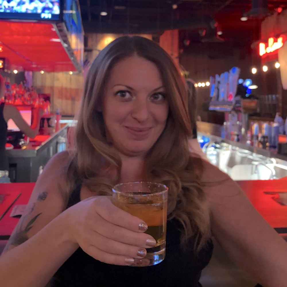 Meet your Posher, Angela